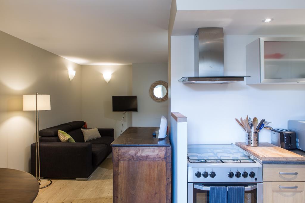 La Maison Des Vendangeurs 2 Fleury  Værelse billede